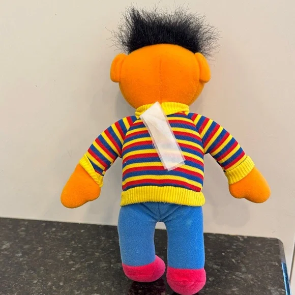 Vintage 1980s Playskool Ernie Plush Doll: Sesame Street Collectible - Picture 4 of 8